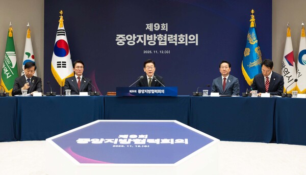 이재명 대통령이 12일 용산 대통령실에서 열린 중앙지방협력회의에서 발언하고 있다. (사진=대통령실)